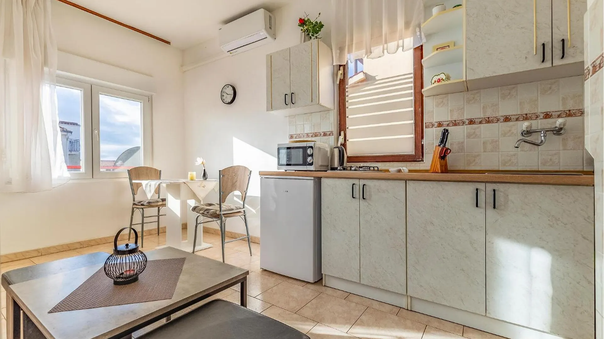 Gorgeous Apartment In Medulin With Wifi