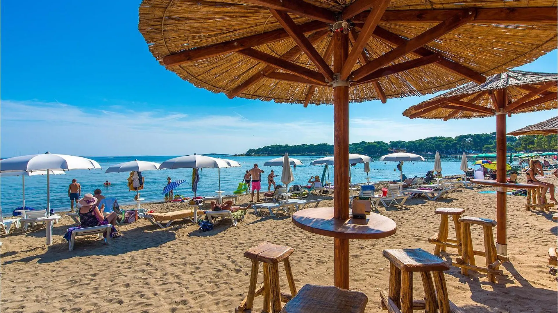 Gorgeous Apartment In Medulin With Wifi 0*,  Croatia